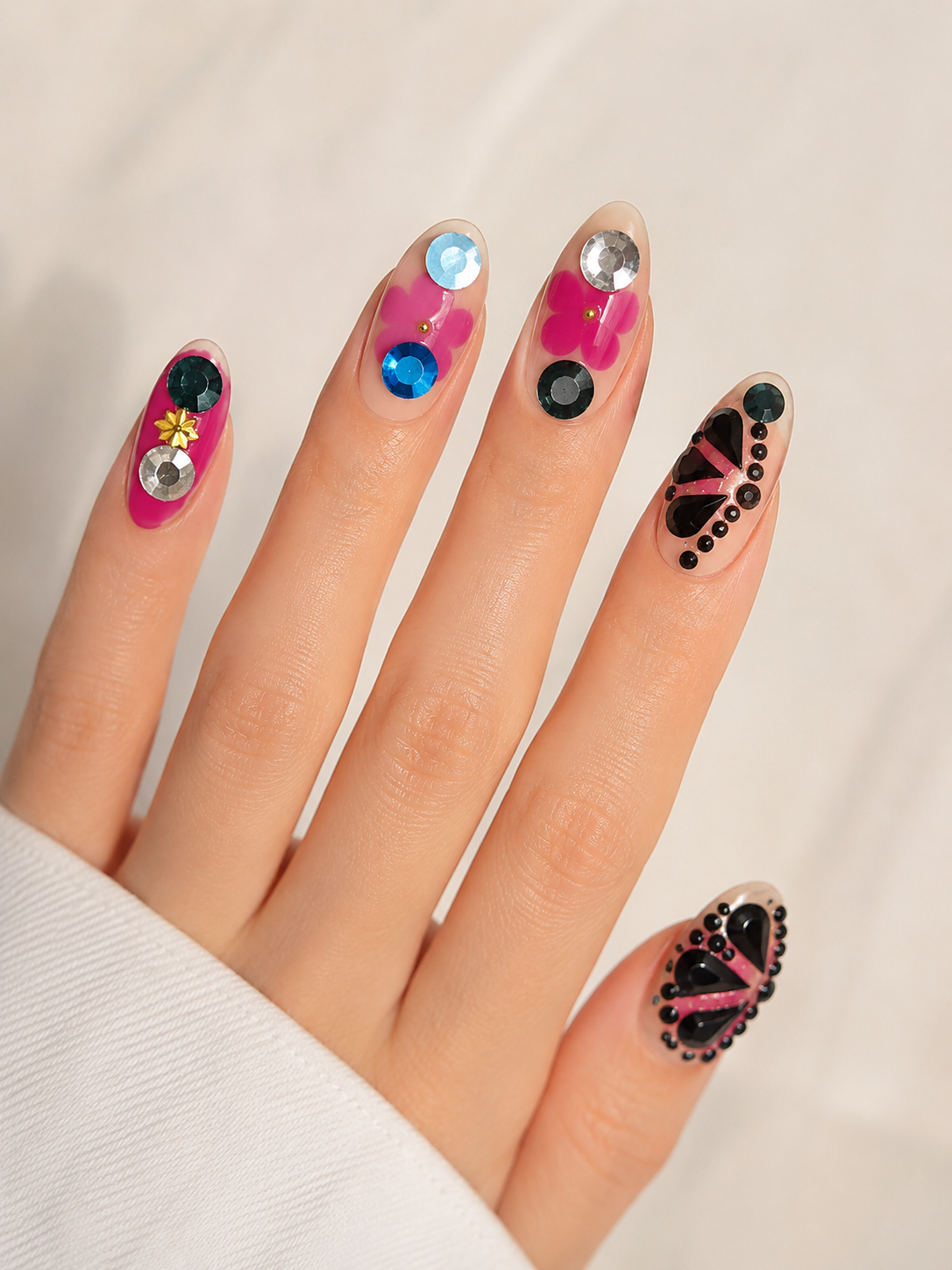 Naile Haus Y2K Floral Gem Press-On Nails | Pink Flower Rhinestone Retro Glam Statement Nail Set