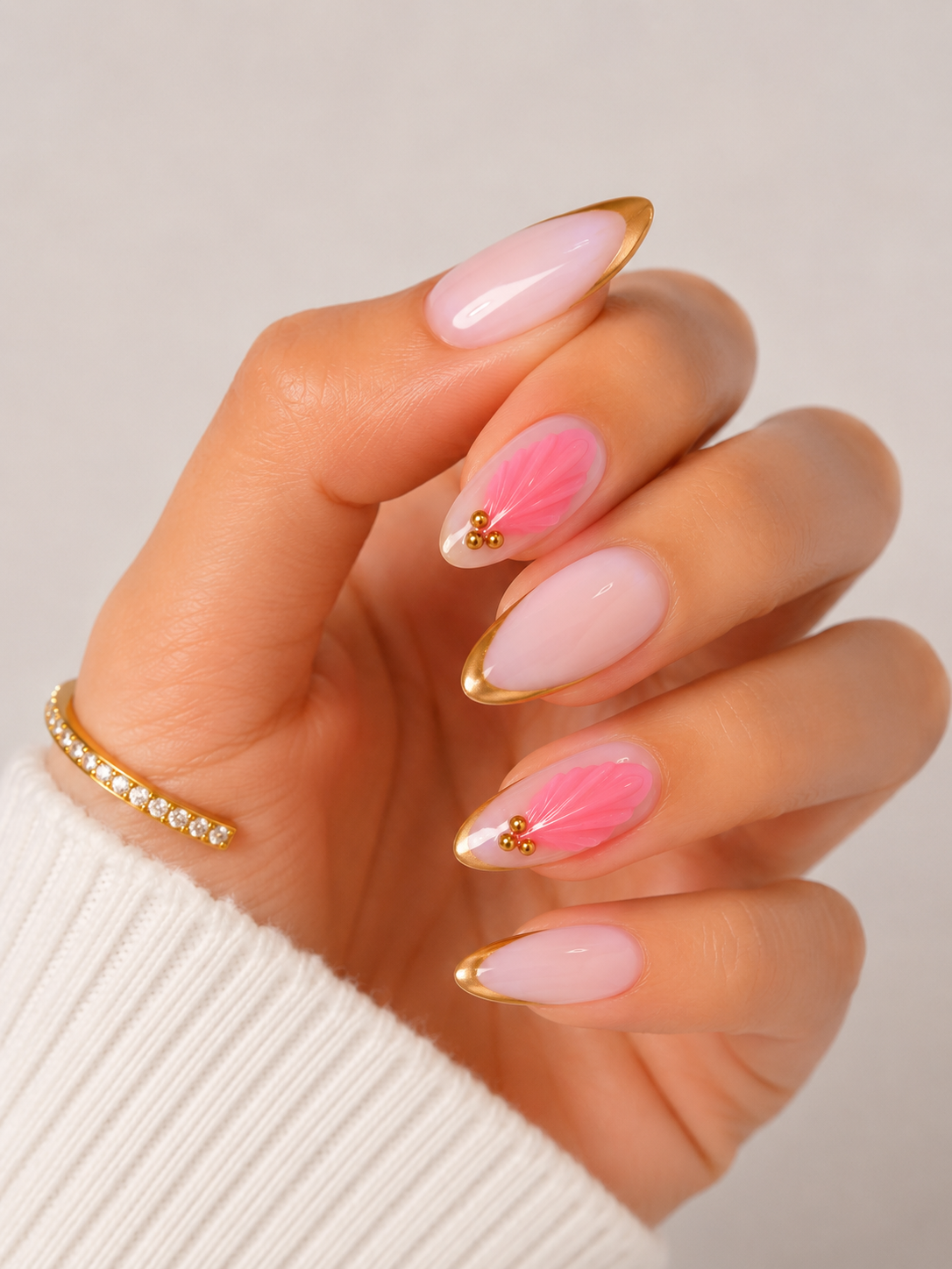 Pink Mermaid Shell Press On Nails | Gold Outline Aura Nails | Luxury Pearl Coquette Nail Set