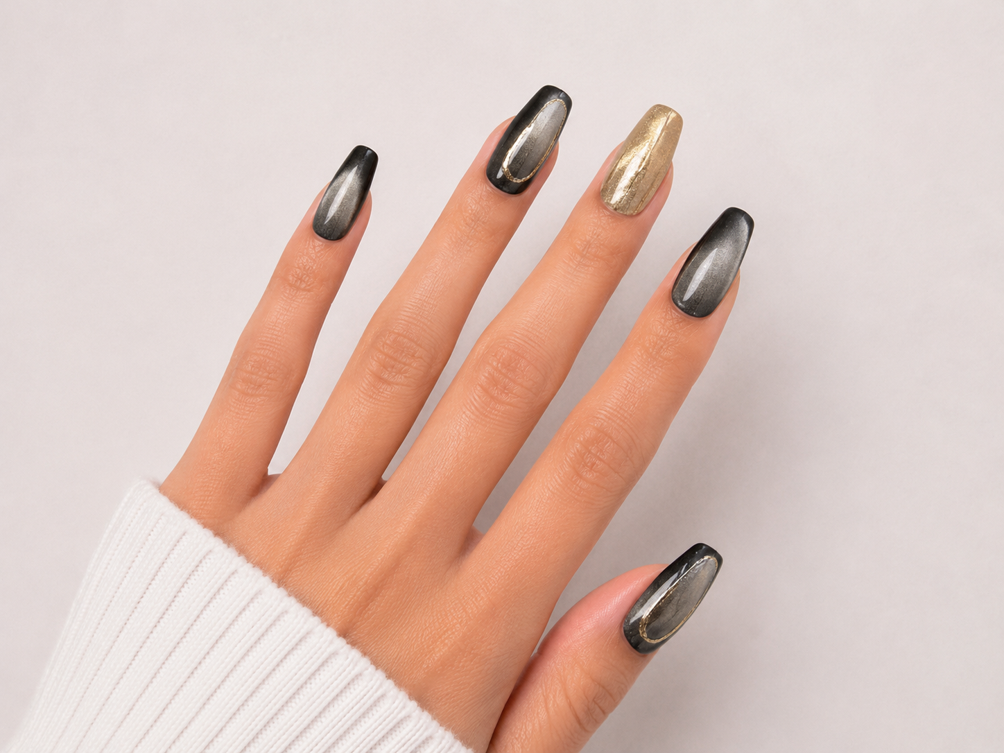 Black Chrome Cat Eye Press On Nails Gold Accent Coffin Nails Luxury Glossy Reusable Nail Set