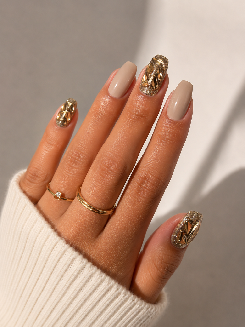 Nude Beige & Gold Chrome Press-On Nails – Luxury Neutral Glam Nail Set – Minimalist Gold Leaf Coffin Nails